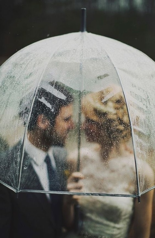ไอเดียการจัดงานแต่งงานในฤดูฝนพร่ำสุดโรแมนติก Wet Romance